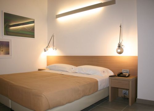 arredo contract camere hotel 04